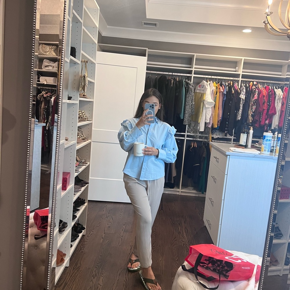 Meet your Posher, Kalila